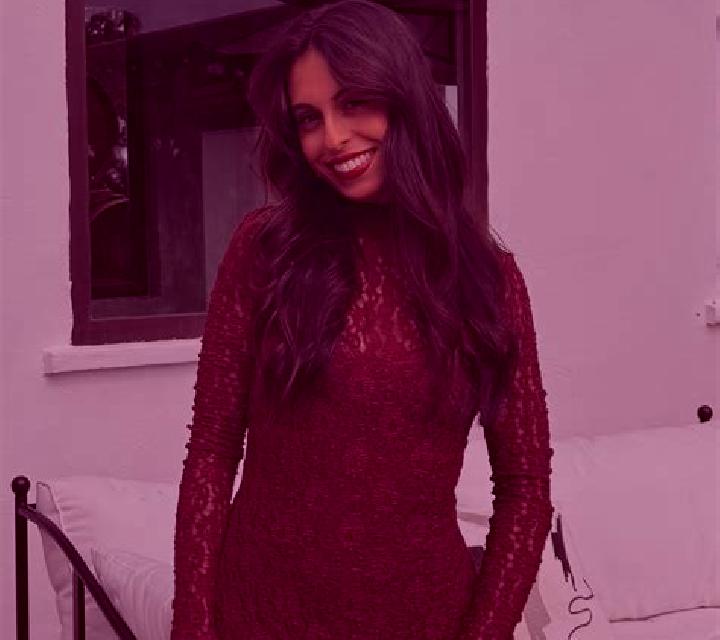 Abril Antuco escort