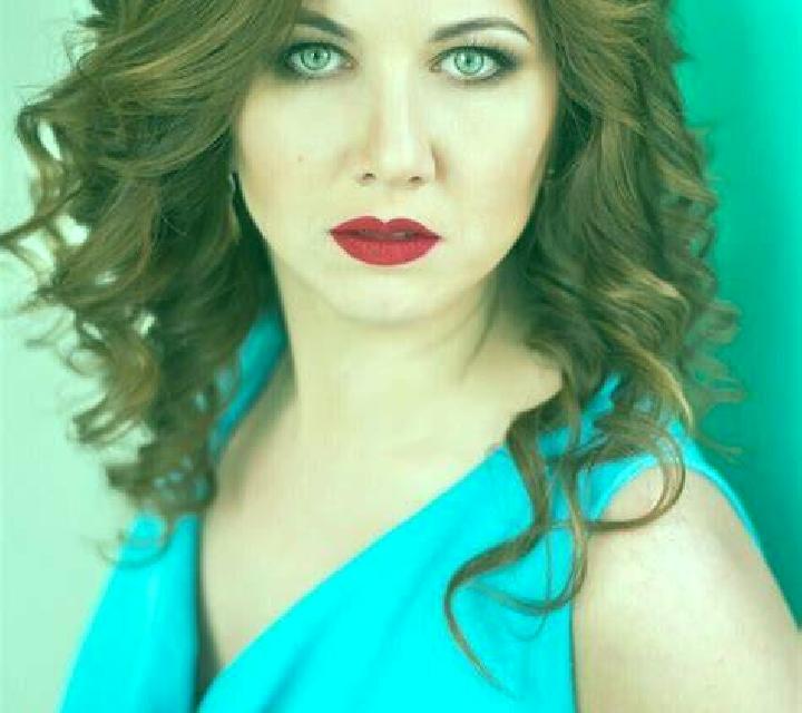 Ariadna Coihueco escort