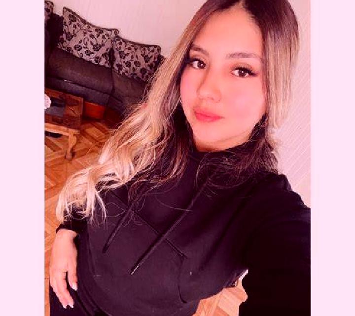 Constanza Angol escort