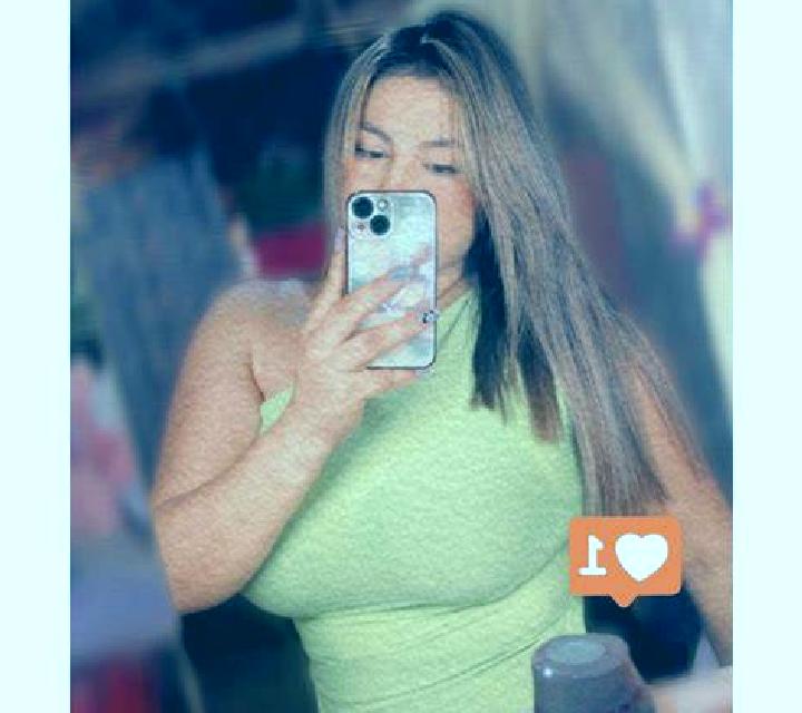 Constanza General Lagos escort