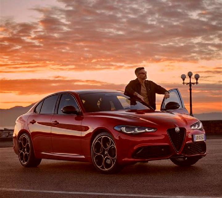 Giulia Galvarino escort