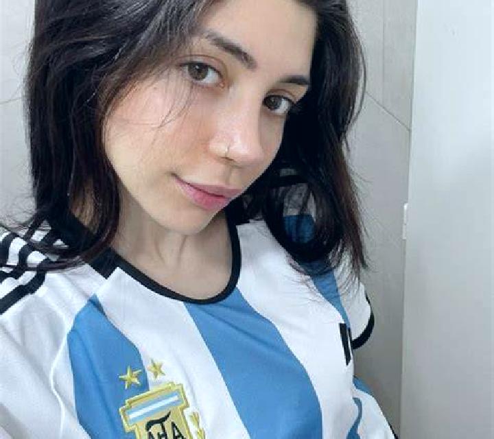 María Jesús Loncura escort