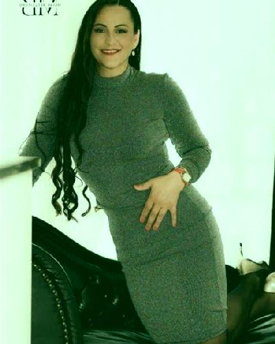 Martina Limache escort