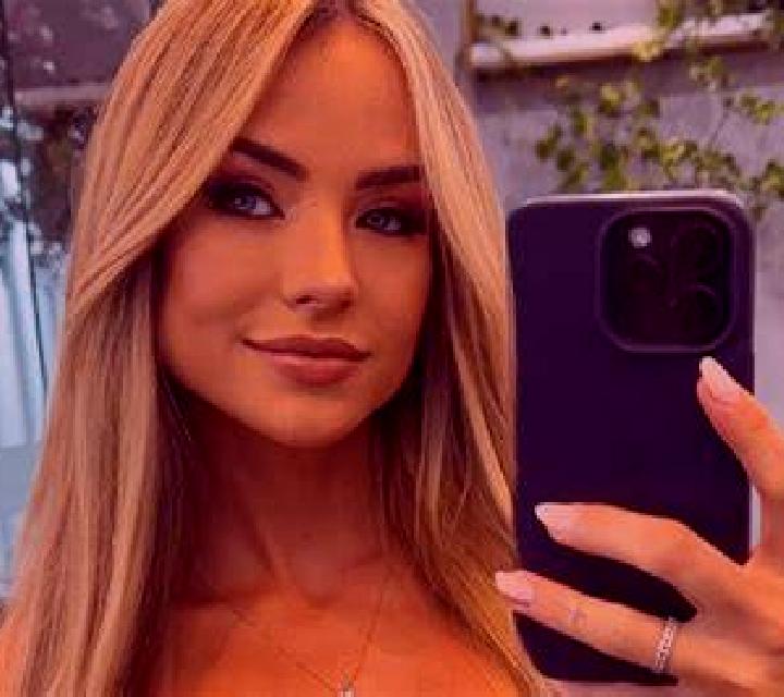 Nadia Quilpue escort