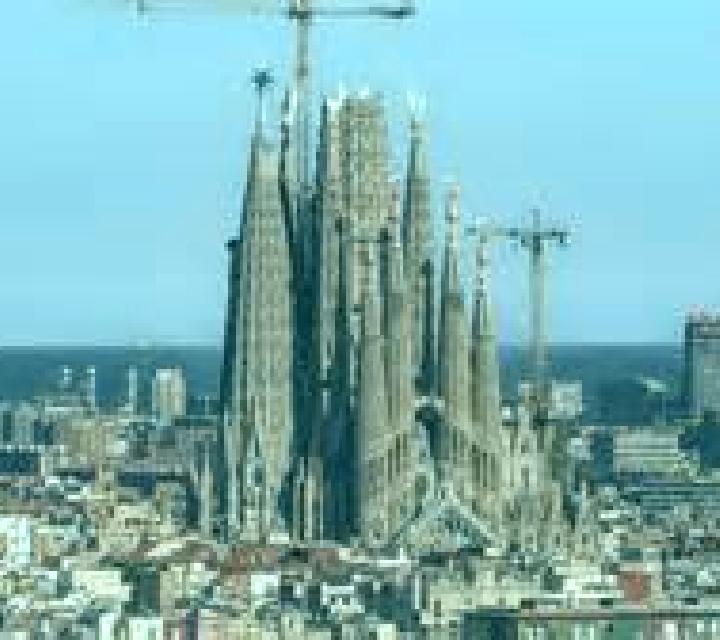 Olivia Sagrada Familia escort