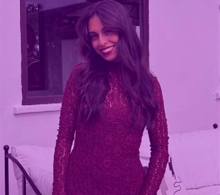 Zara Lota escort